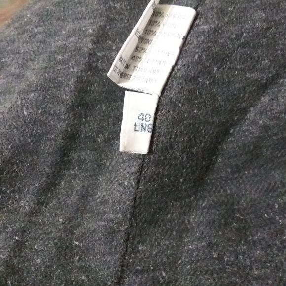 Bill Blass men gray trench coat - Picture 4 of 5